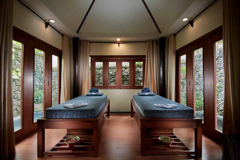 solitude lembeh resort spa