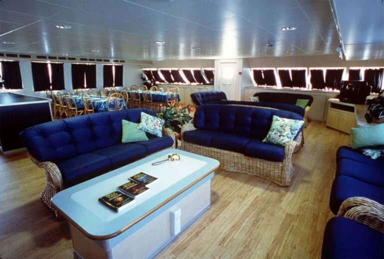 bahamas liveaboard