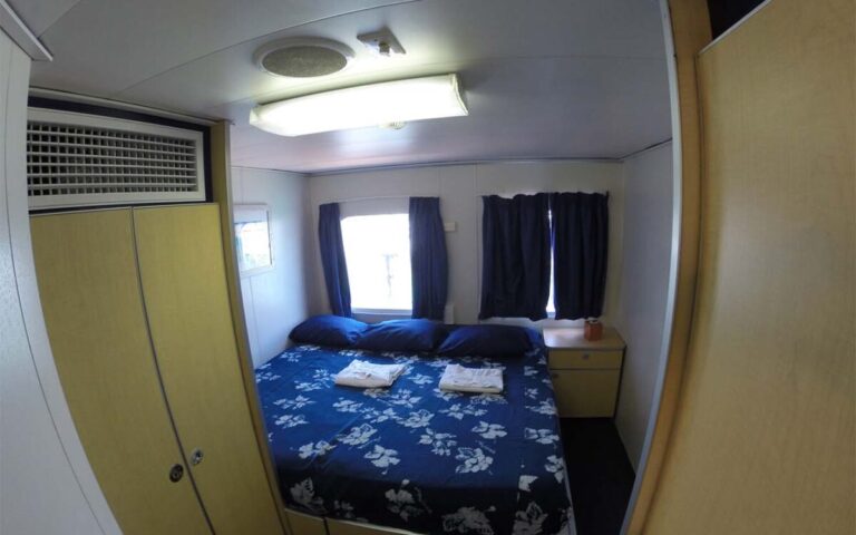 aqua cat liveaboard