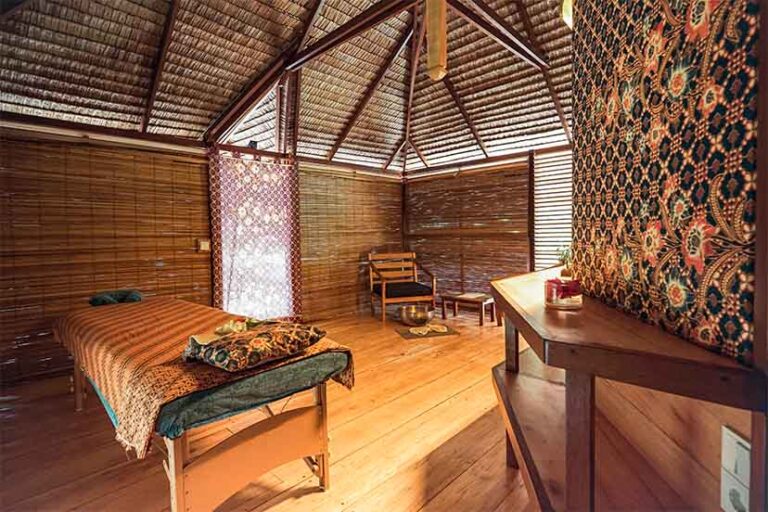 coral eye resort bangka
