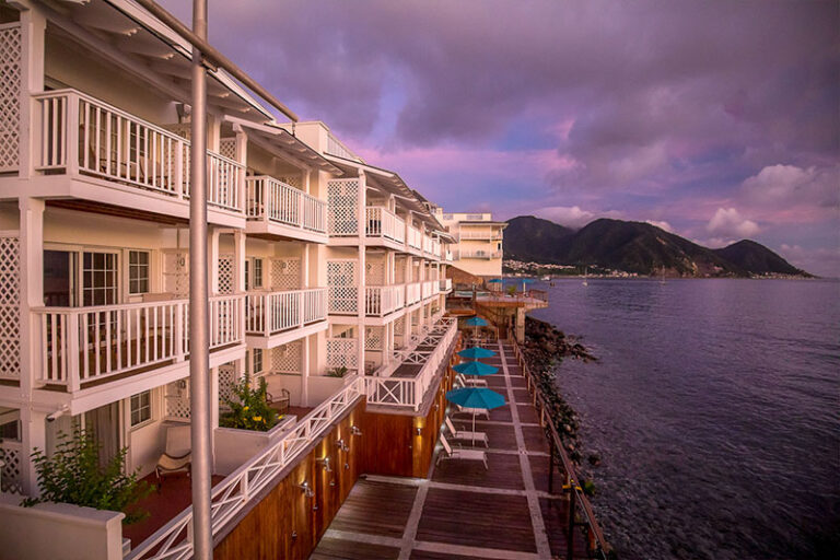 fort young dominica