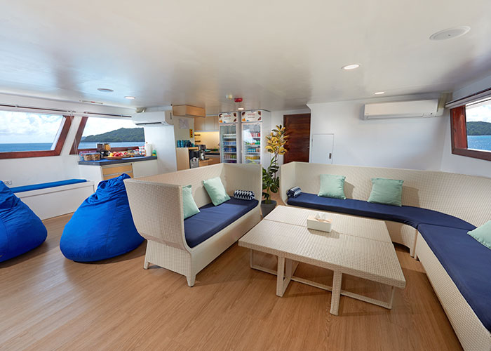 solitude one philippines liveaboard