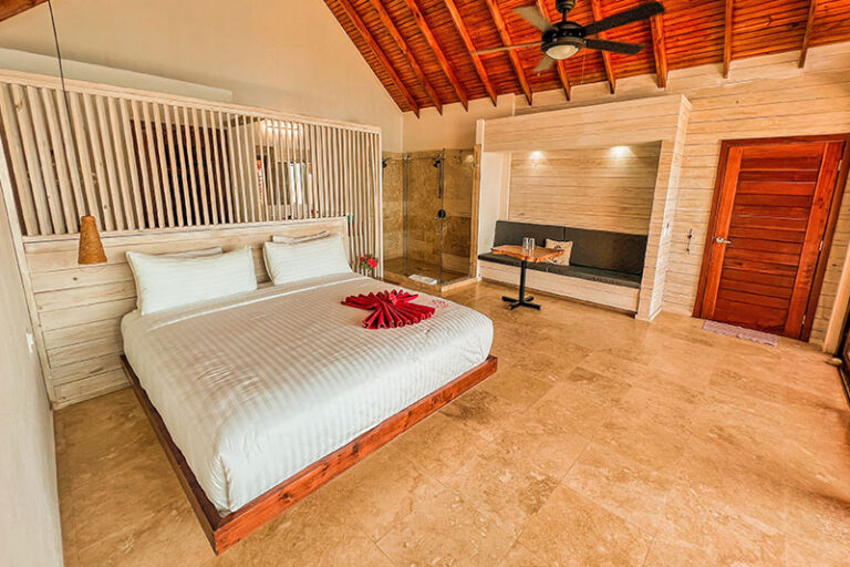 marble hill roatan